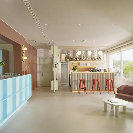 Unico By Dori Hotel 3*