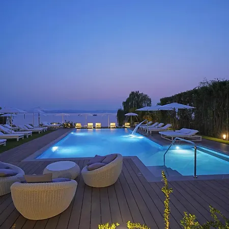Hotel Unico By Dori 3*