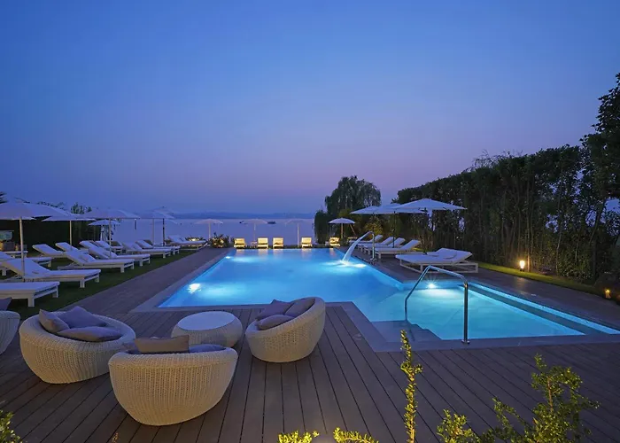 Hotel Unico By Dori 3*